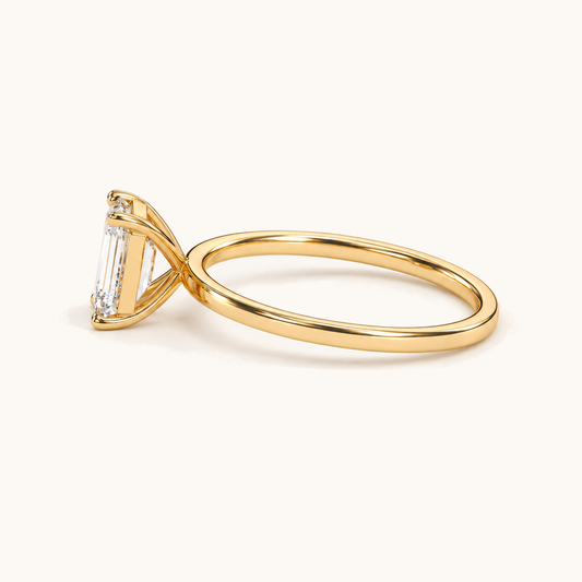 Emerald Solitaire Ring
